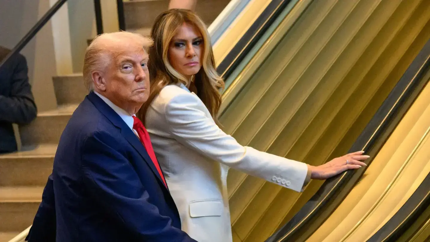 Donald Trump y Melania Trump llegan a la 80ª sesión de la AGNU en Nueva York. / Getty Images / Información de la fuente de la imagen no disponible