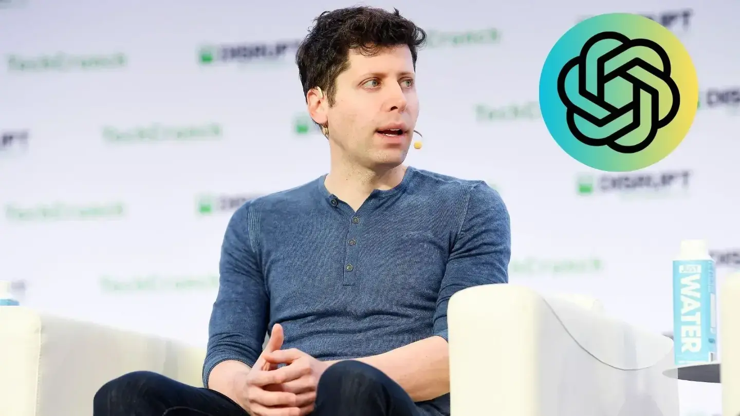 Sam Altman y el logotipo de OpenAI. / Wikimedia Commons / Información de la fuente de la imagen no disponible