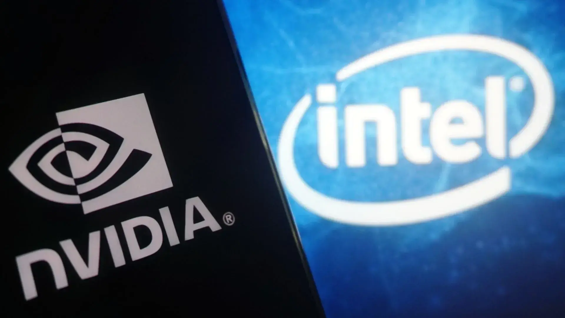 Logotipos de NVIDIA e Intel. / VCG/Getty Images / Información de la fuente de la imagen no disponible