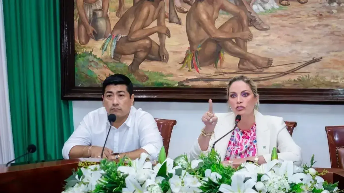 Los exediles Israel Alcócer y Silvana Mucarzel