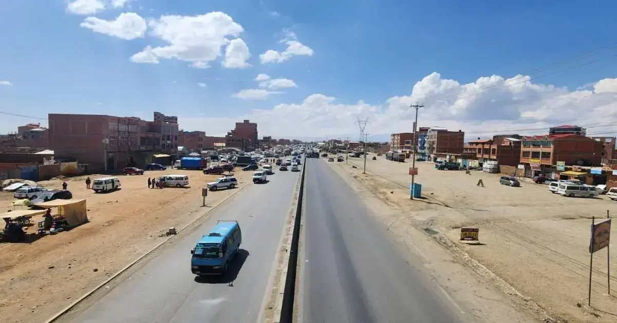 El accidente ocurrió en Senkata, carretera La Paz - Oruro