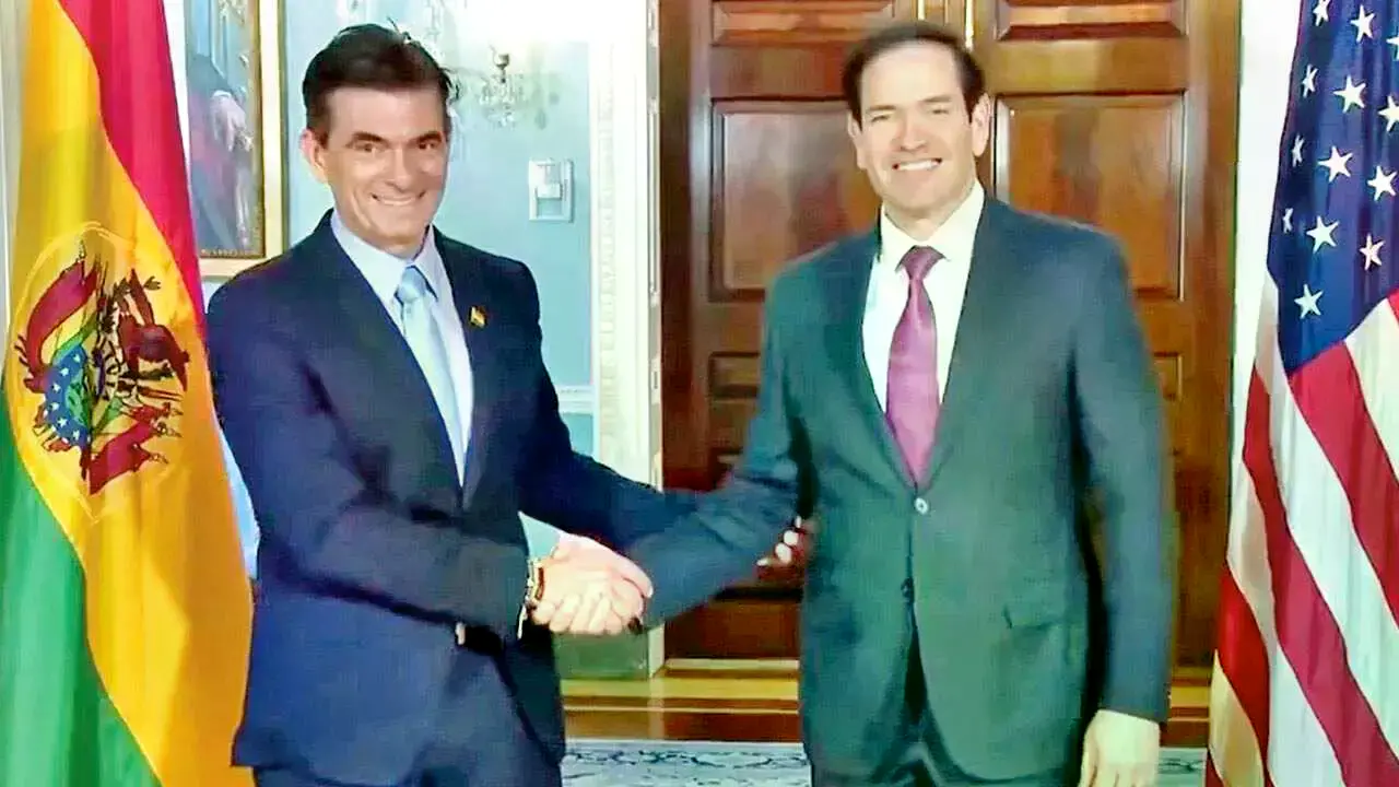 El presidente electo de Bolivia, Rodrigo Paz, y el secretario de Estado de Estados Unidos, Marco Rubio.