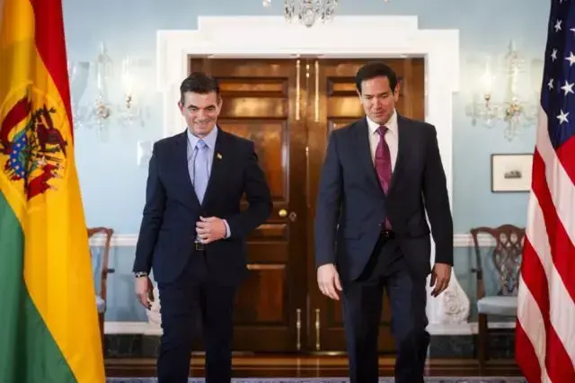 El presidente electo de Bolivia, Rodrigo Paz, y el secretario de Estado de EEUU, Marco Rubio