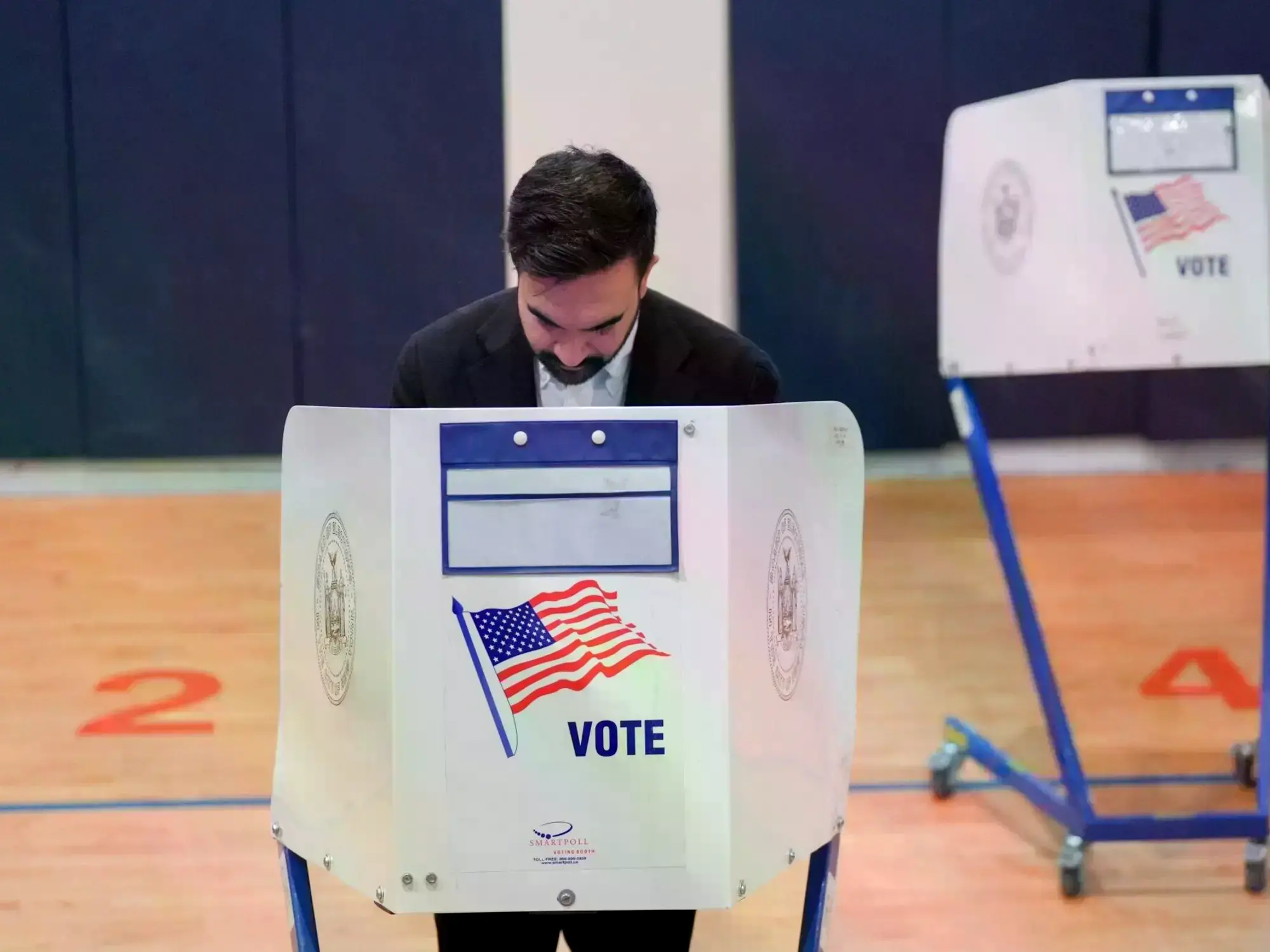 Zohran Mamdani vota este martes en Nueva York