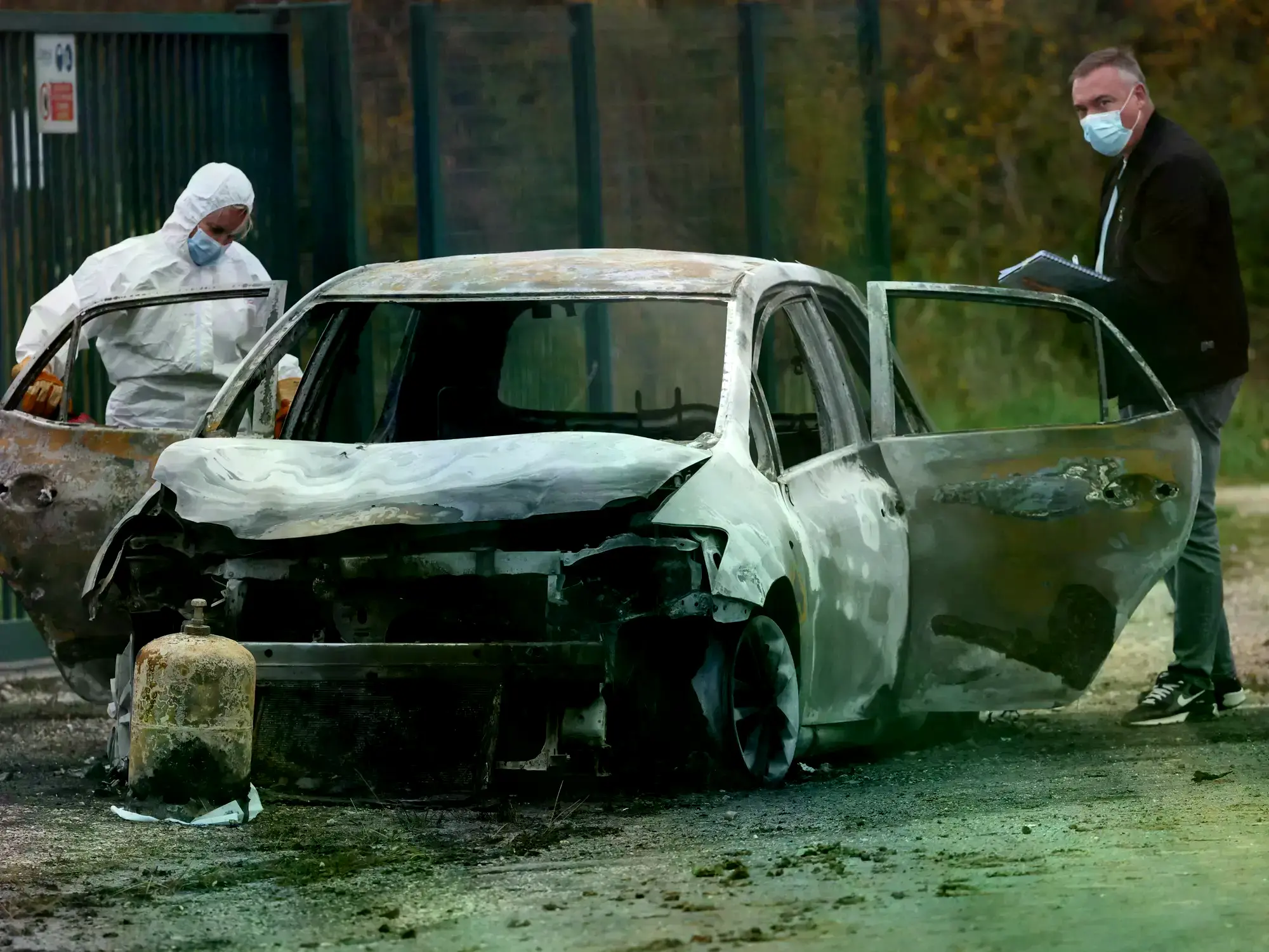 El auto del atacante tras el incidente.