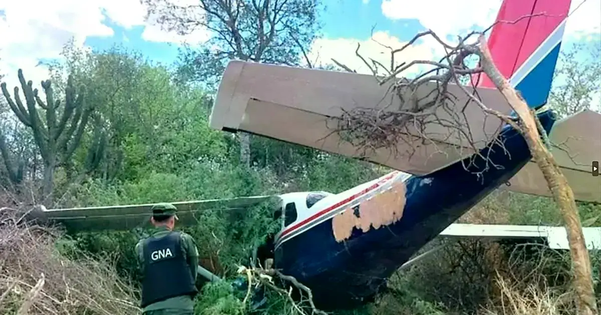 Avioneta precipitada en una zona rural de Salta