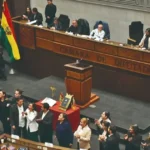 La bancada cruceña en Diputados, durante el acto de juramento en el edificio de la ALP