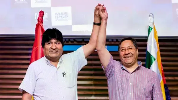 Evo Morales y Luis Arce, cuando eran compañeros del MAS.