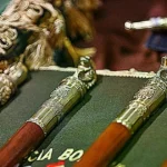 Los bastones de mando que usa la Policía