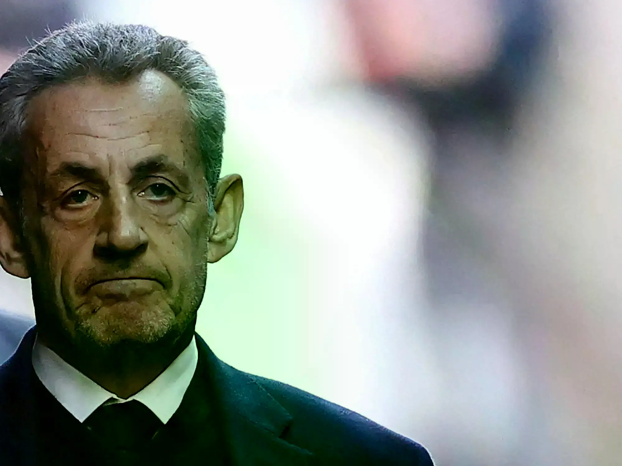Nicolás Sarkozy sale de prisión
