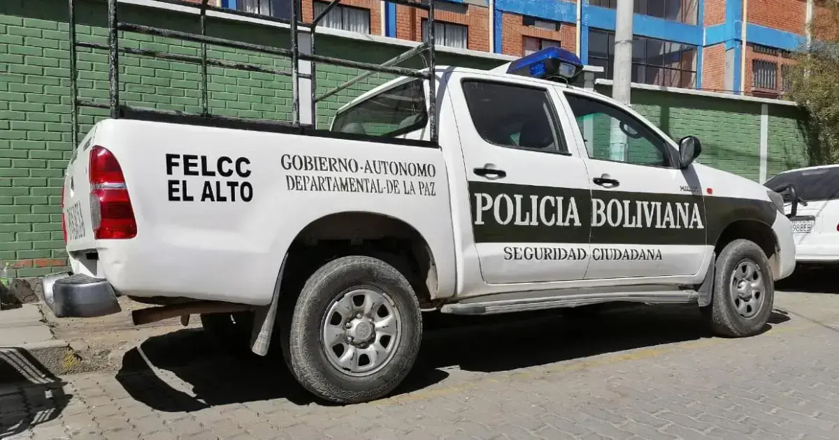 Vecinos piden presencia policial en el lugar del hecho.
