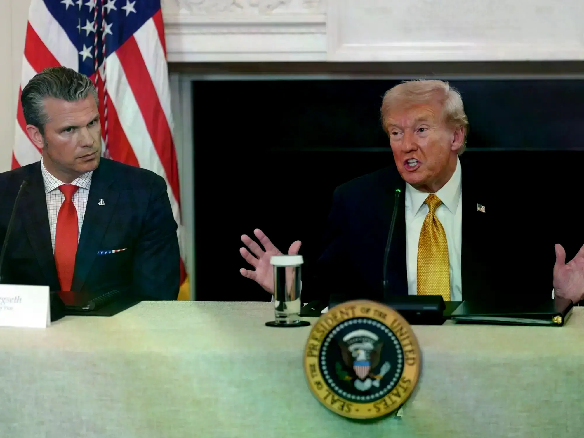 Pete Hegseth y Donald Trump en la Casa Blanca.