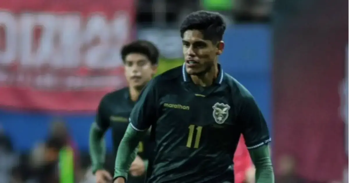 Fernando Nava durante el partido amistoso en Daejon