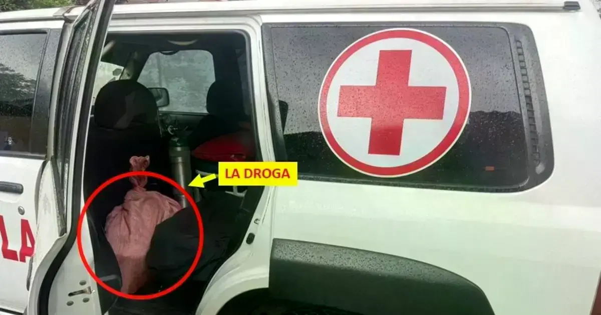 La 'narco ambulancia' en la que trasladaban los paquetes de droga