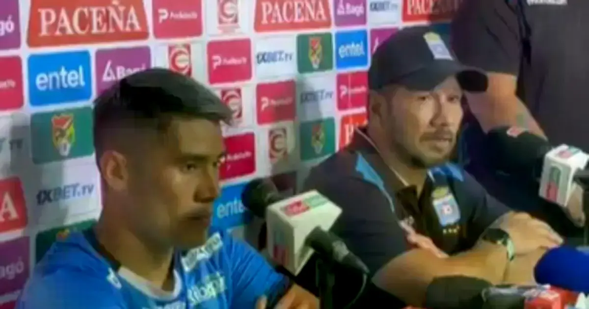 Richard Spenhay (izq.) y Pablo Salinas (der.) en conferencia de prensa.