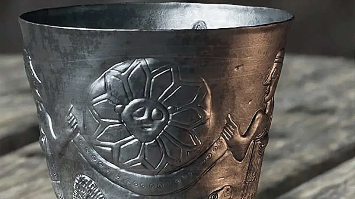 Recreación artística de la copa de ˁAin Samiya.