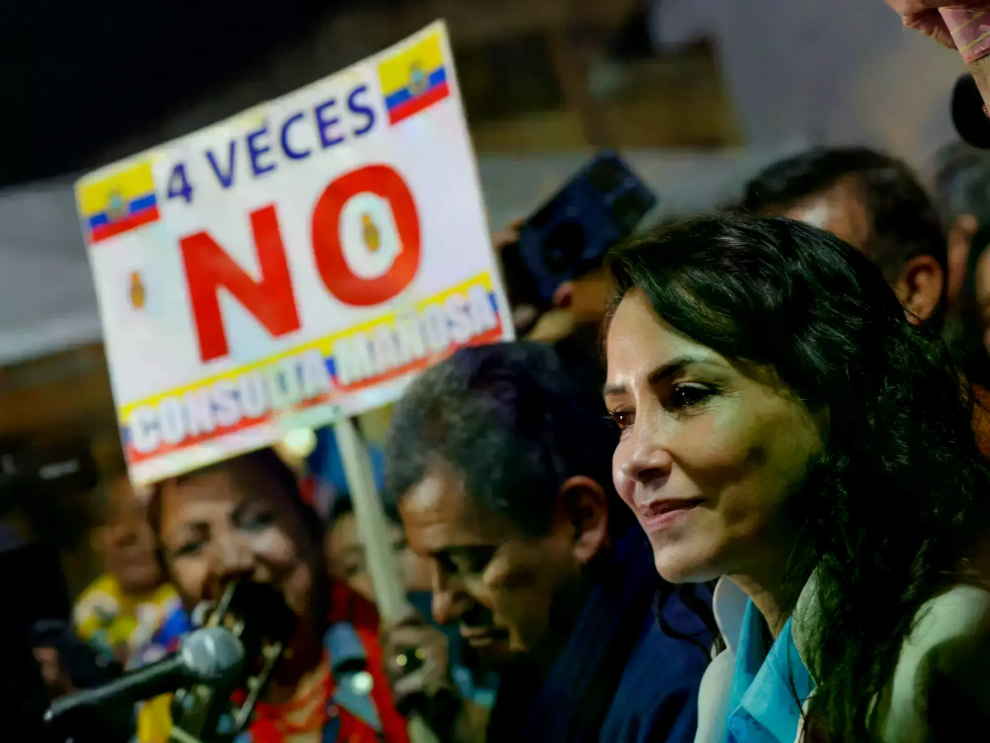 La ex candidata presidencial ecuatoriana, Luisa González durante el cierre de la jornada electoral, en la ciudad de Quito, ca