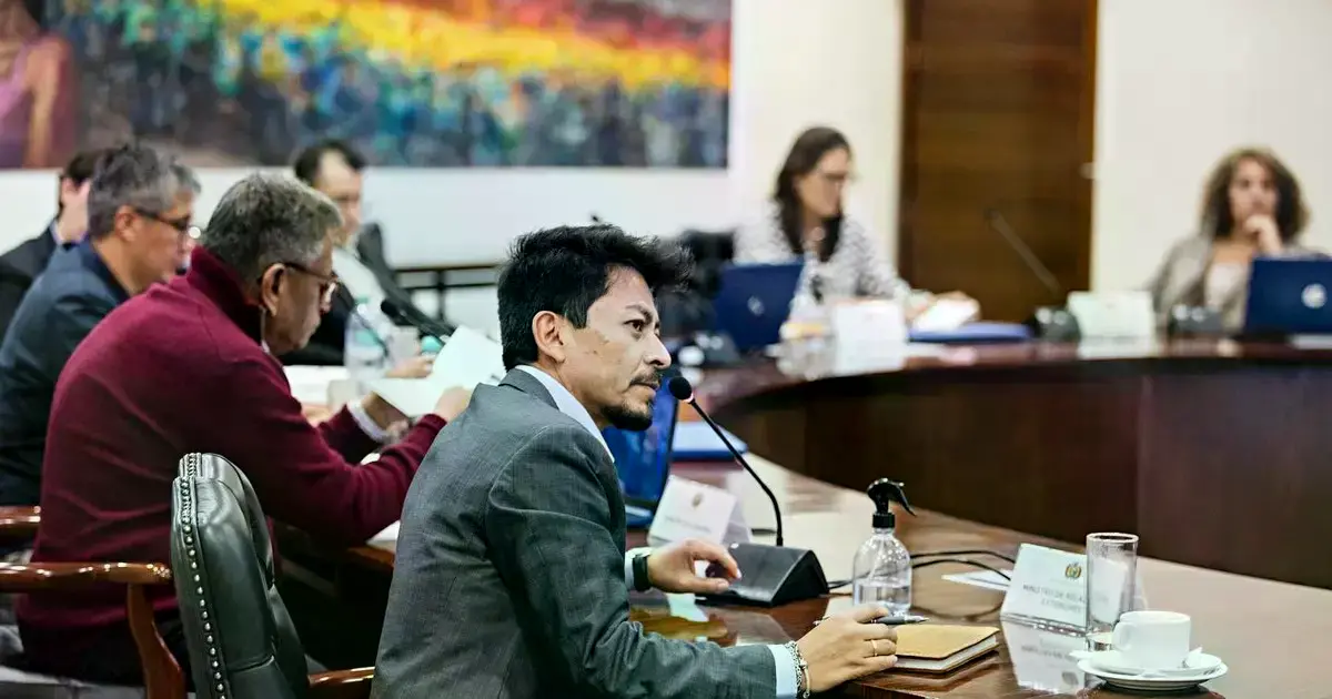 Los ministros de Paz reunidos en la Casa Grande del Pueblo