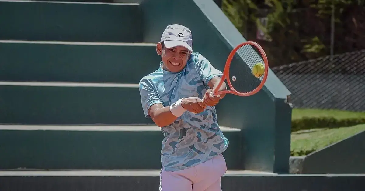 Santiago Lora en el torneo Condor de Plata