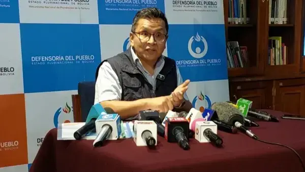 Pedro Callisaya, Defensor del Pueblo.
