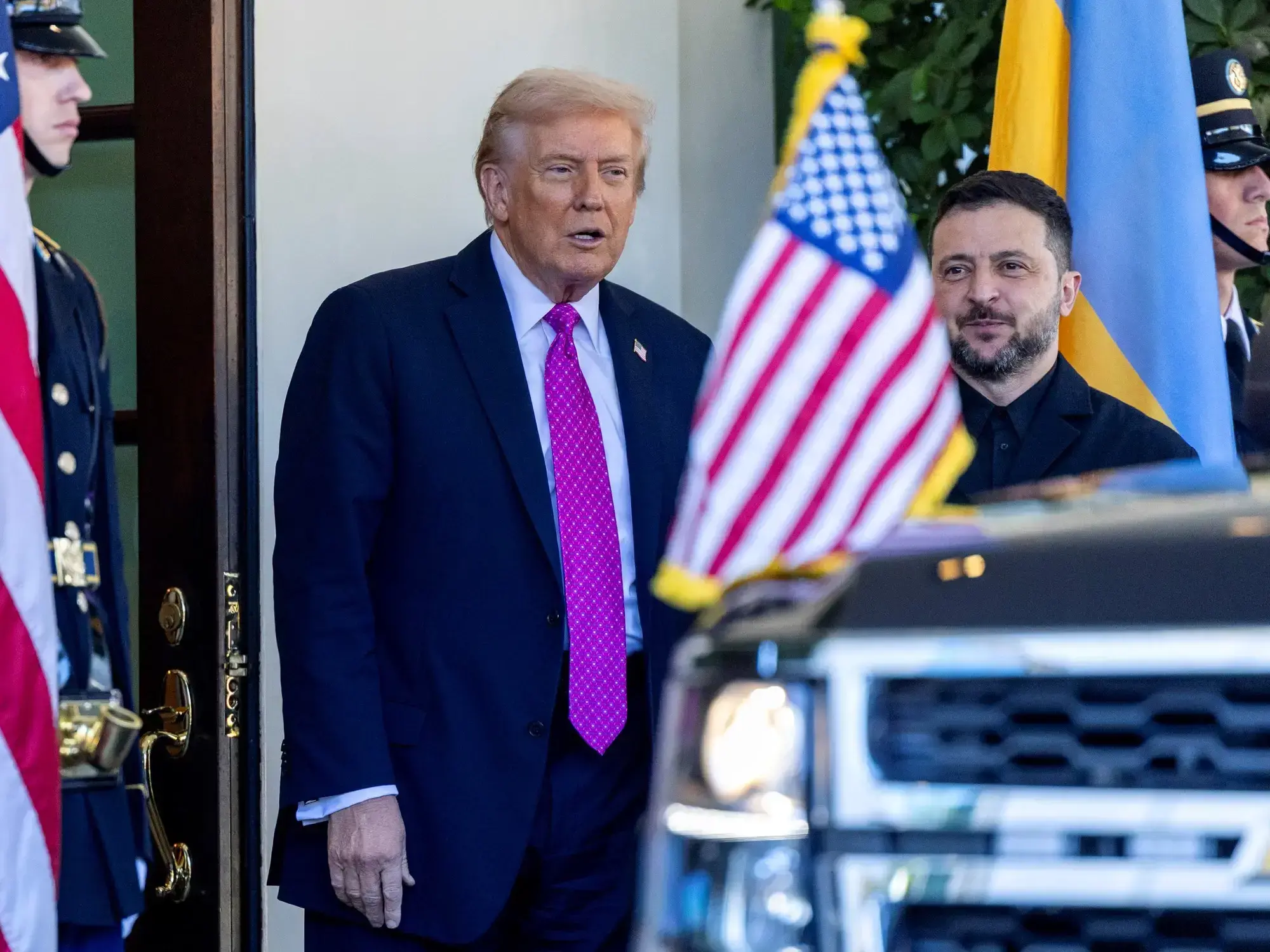 Trump da a Ucrania un ultimátum para que acepte su plan de paz.