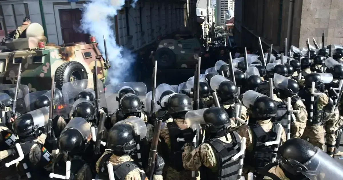 Contingente militar que tomo la plaza Murillo, el 26 de junio de 2024, por ordenes del entonces general Juan Jose Zuniga.