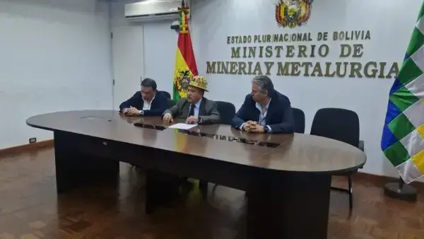 El ministro de Minería y Andrés Torrez