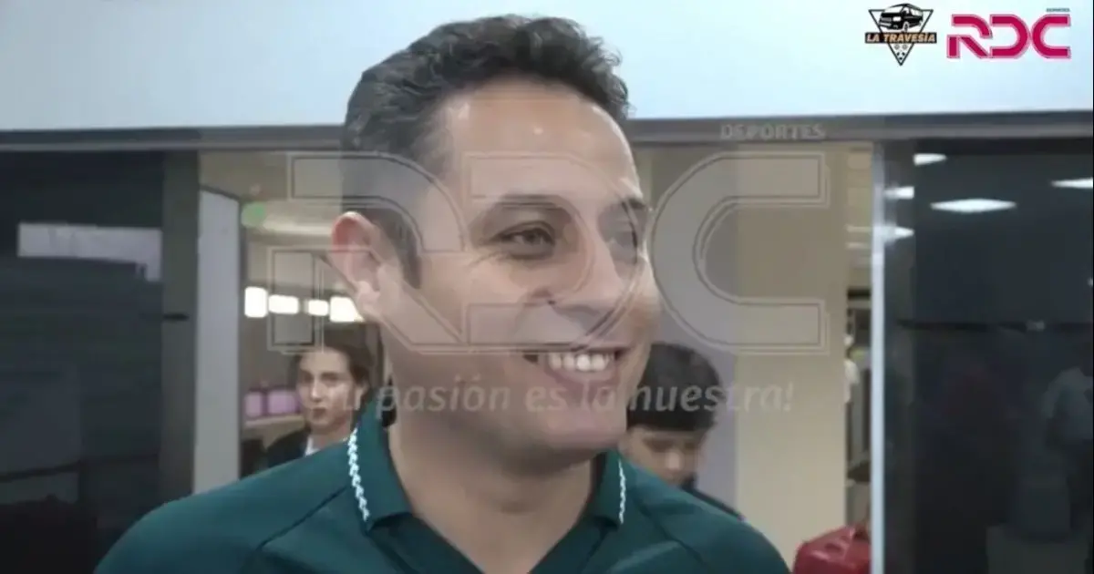 Edmand Lara en el aeropuerto de Asunción