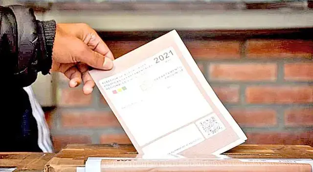 Una papeleta de votación en las subnacionales de 2021.