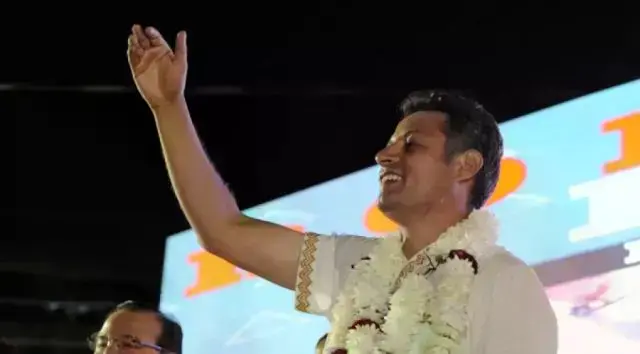 El vicepresidente Edmand Lara