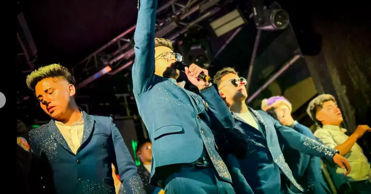 El grupo musical Punto de la Risa en una de sus presentaciones
