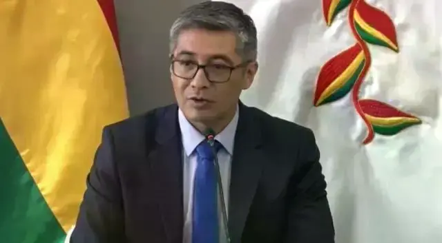 El ministro de Economía, Gabriel Espinoza.