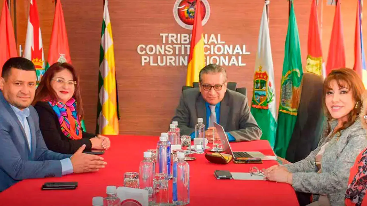 Los autoprorrogados, en una reunión pasada.