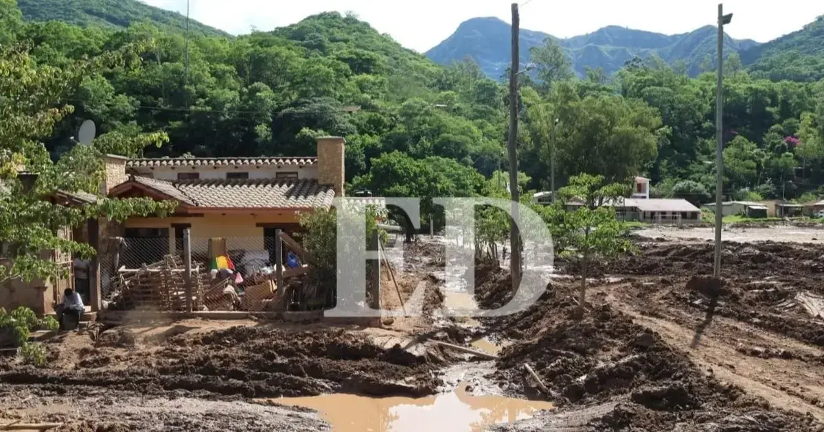 Hogares siguen afectados tras las inundaciones, deslizamientos y mazamorras de lodo