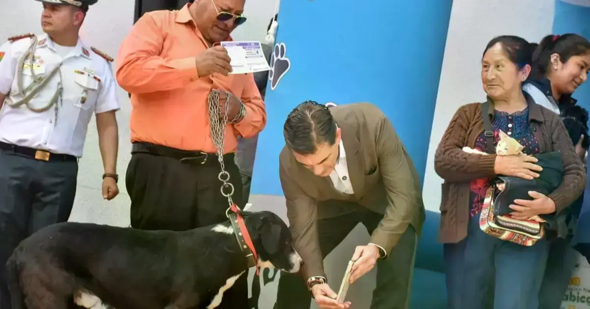 El presidente Rodrigo Paz en el lanzamiento de la campaña de vacunación