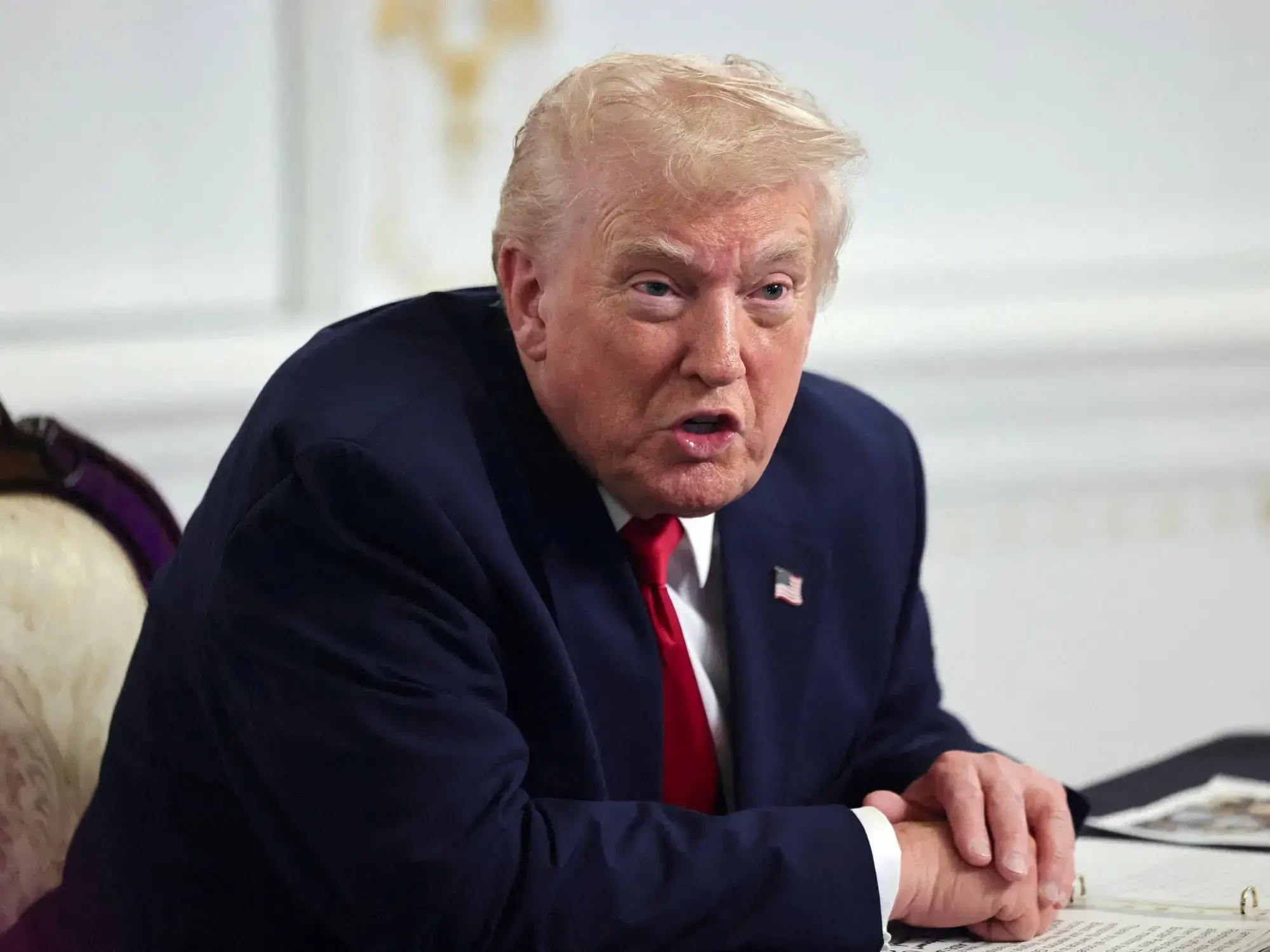 Donald Trump anunció cuatro fuertes medidas antimigratorias.