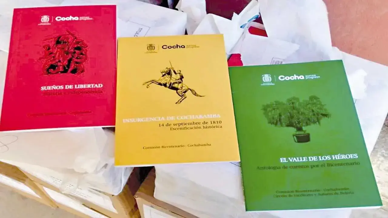 Los libros “Sueños de libertad, historia e independencia”, “Insurgencia de Cochabamba” y “El valle de los héroes”.