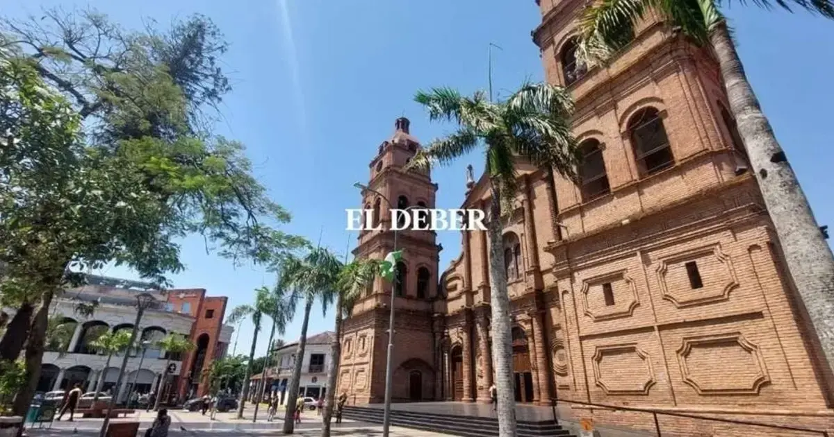 La Catedral basílica menor de San Lorenzo Mártir, uno de los atractivos de la capital cruceña