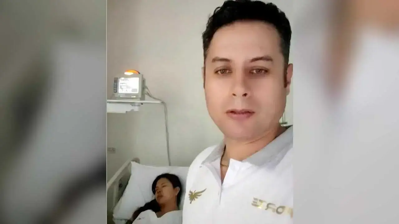 El vicepresidente Edmand Lara junto a su esposa en la clínica.