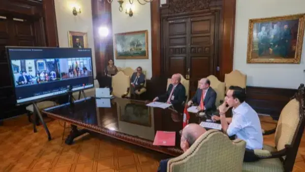 Reunión virtual entre los presidentes de Perú y Bolivia