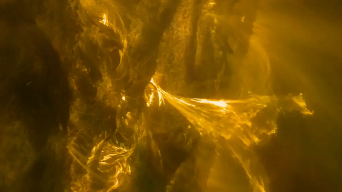 Una llamarada solar vista por el Orbitador Solar de la ESA.