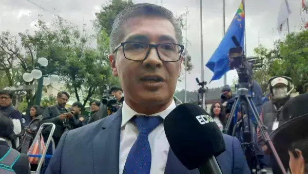 Ministro de Economía y Finanzas Públicas, Gabriel Espinoza.