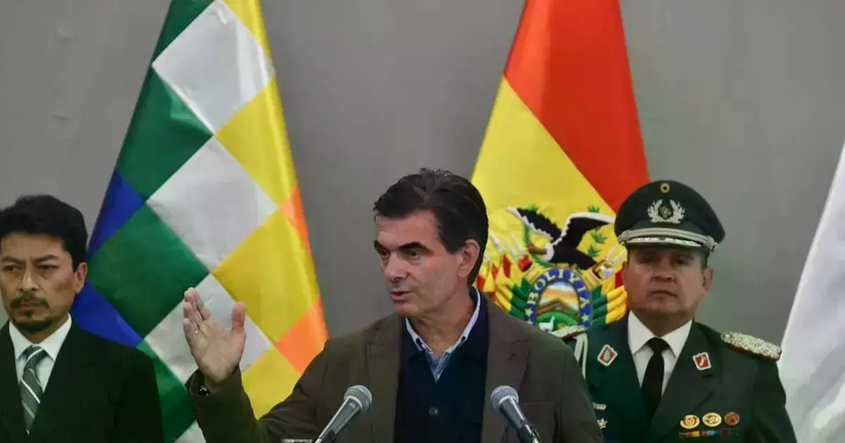 El presidente Rodrigo Paz en conferencia de prensa