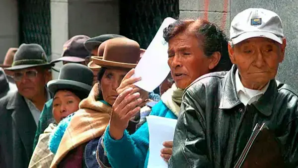 Imagen referencial de jubilados.