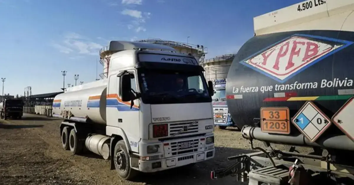 Desvío de combustible es investigado por la Fiscalía.