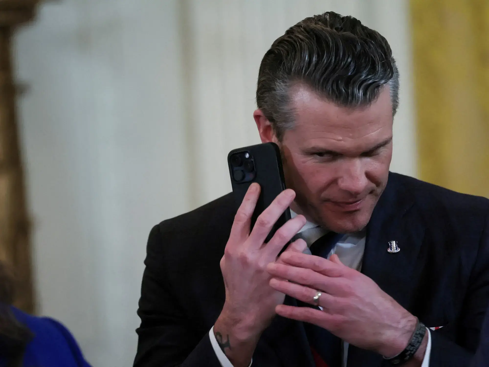 El secretario de Defensa de EE.UU., Pete Hegseth, durante una comparecencia.