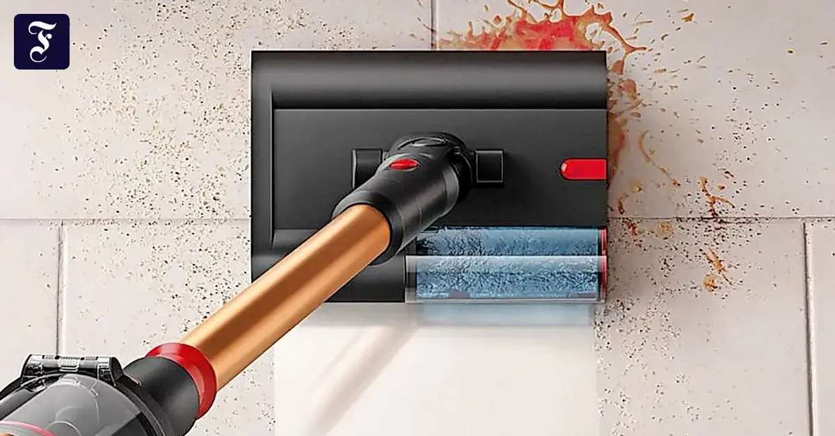 Submarine bei der Arbeit: Nass wischen mit Dysons V16