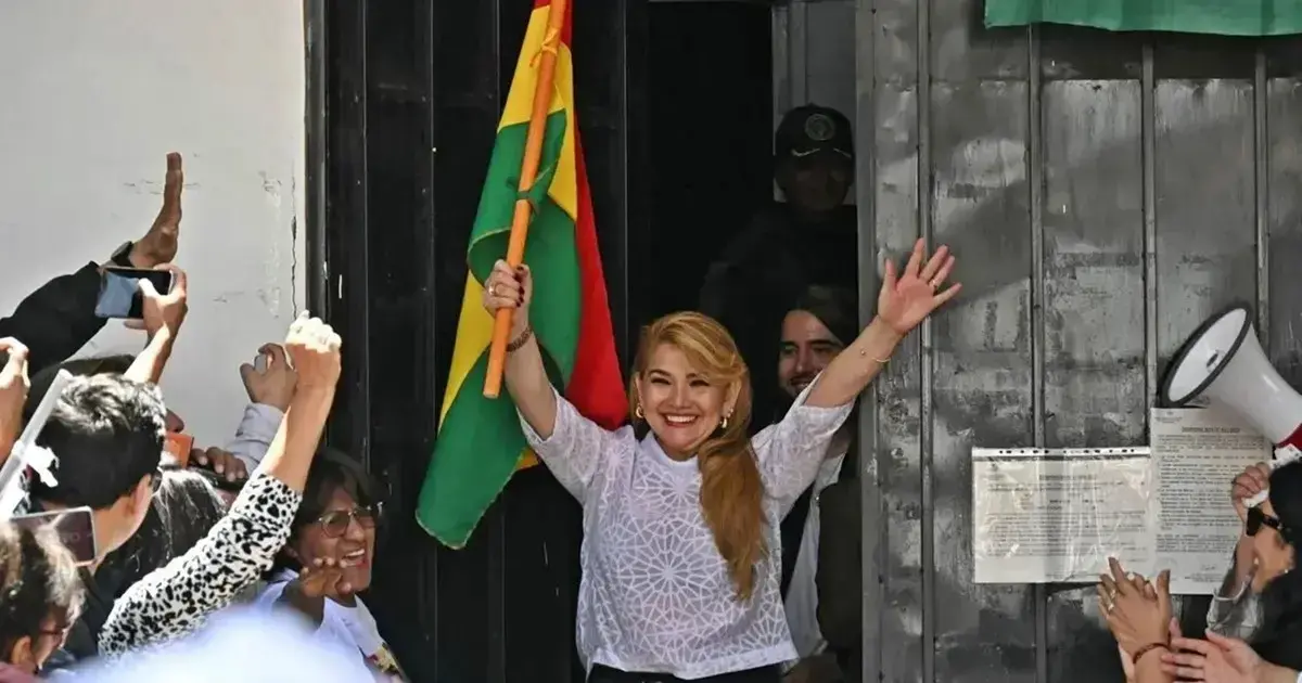 Jeanine Áñez durante la entrevista en Trinidad.