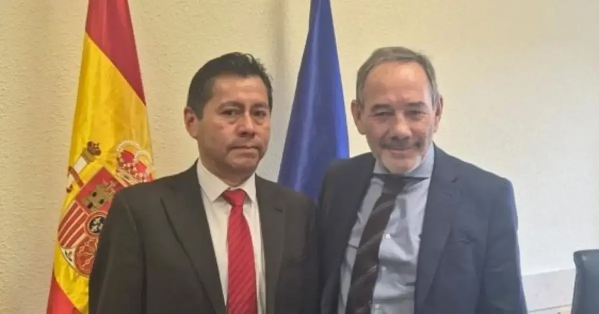 Iván Montoya y Santiago Yerga durante el encuentro bilateral.