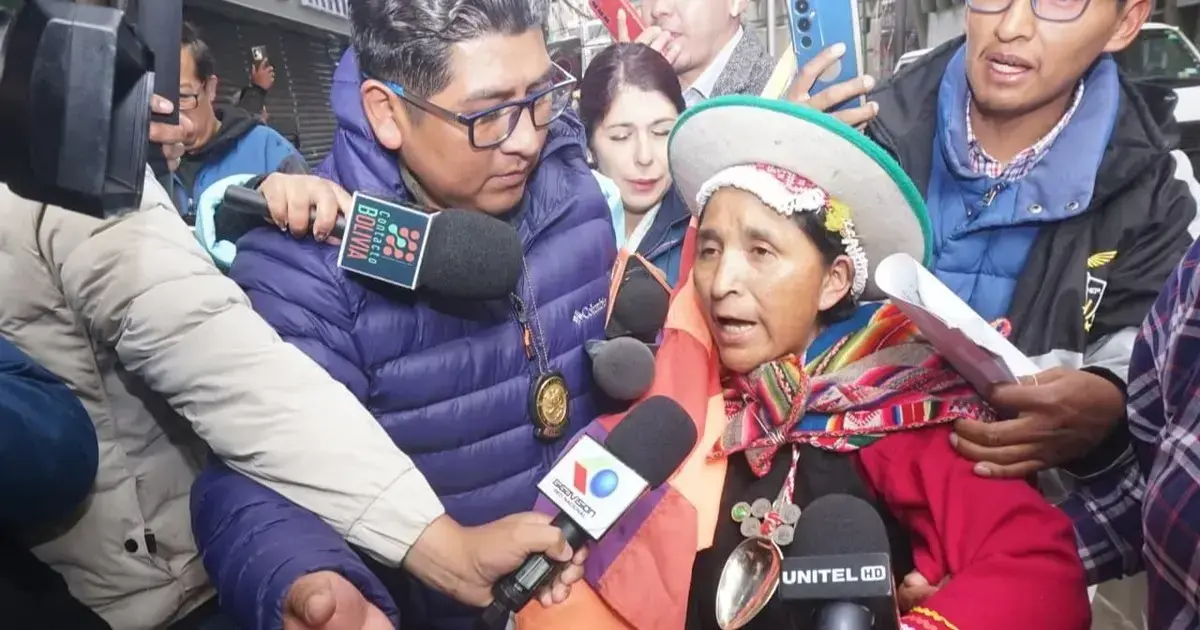 La exdiputada Lidia Patty llegó aprehendida a la Fiscalía